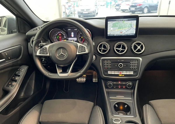 Mercedes-Benz GLA cena 98900 przebieg: 92000, rok produkcji 2017 z Wolbrom małe 781